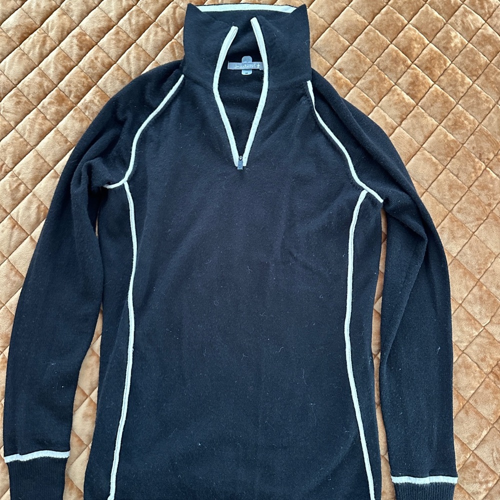 Smartwool Black and Cream 1/4 zip Sweater size M